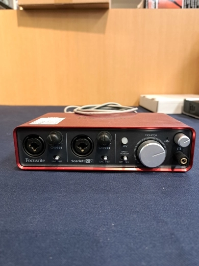 Focusrite - SCARLETT-2I2